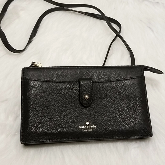 kate spade Handbags - Kate Spade crossbody
